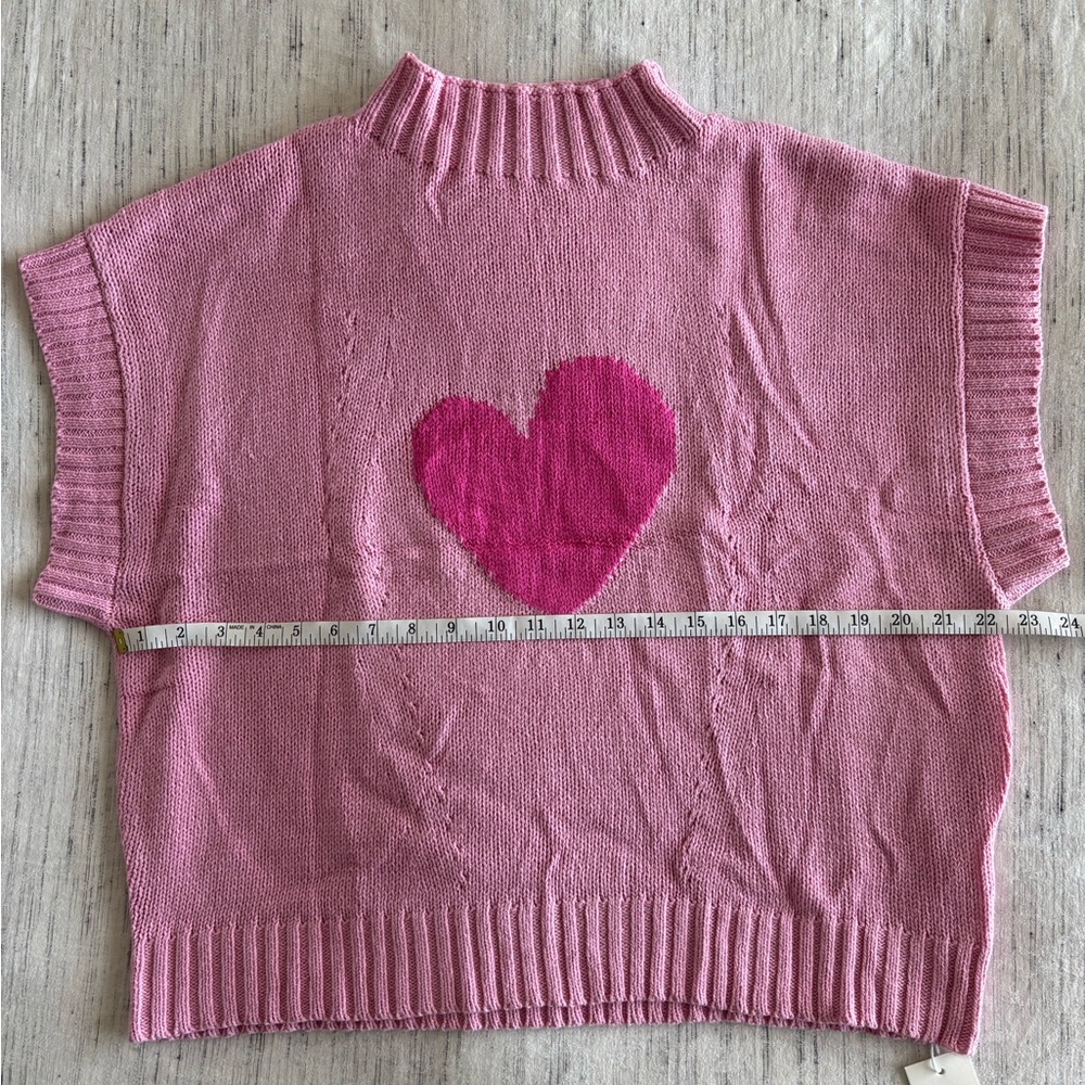 Pink Heart Knit Sleeveless Sweater Top - Picture 2 of 6